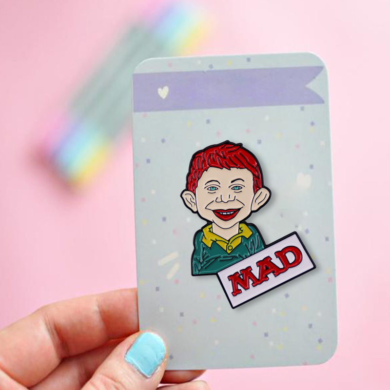 MAD Magazine Alfred E. Neuman  - Vintage Collectible Pins ulasan dan harga